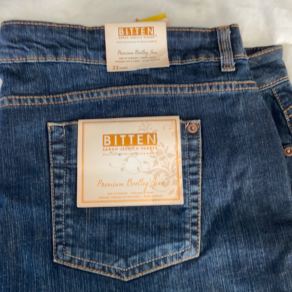BITTEN by Sarah Jessica Parker Jeans